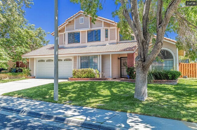 4641 Cocina Ln