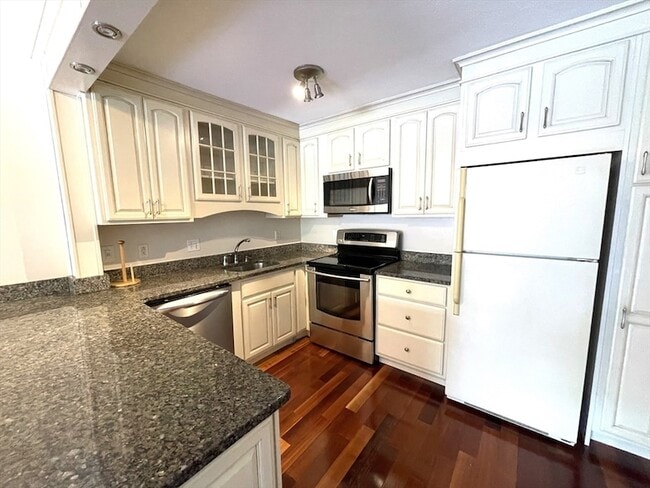 Photo - 1323 Worcester Rd Unidad H8