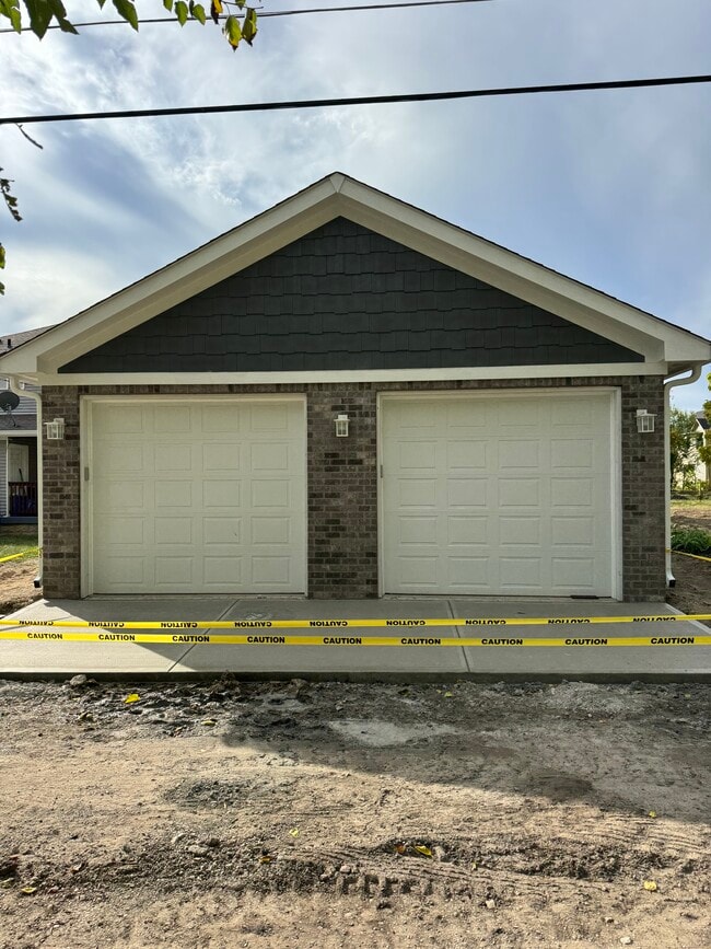 Photo - 227 N Hamilton Ave