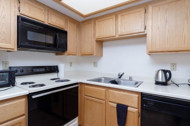 Photo - Rock Springs 2 lower unit