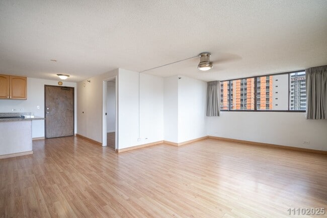 Photo - Move-In Ready & Conveniently Located 2BR /... Casa