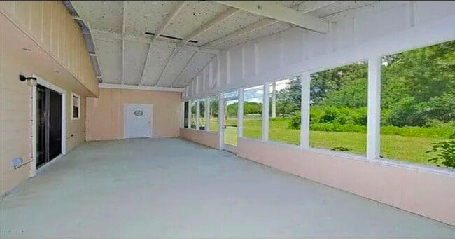 Photo - 280 Bosco Blvd