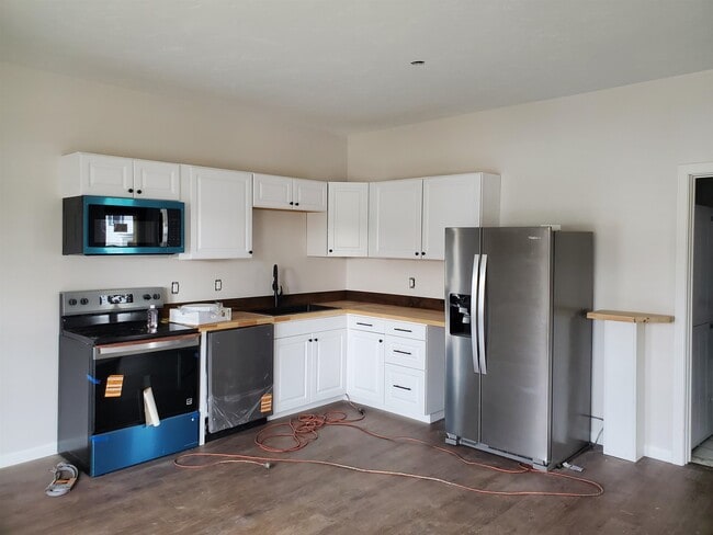 Photo - 17 Canaan St