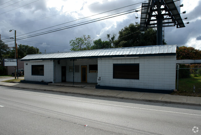 Photo - 3550 N Orange Blossom Trl Apartments