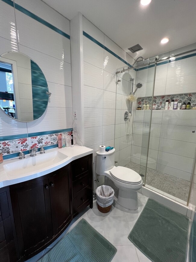 1325 13th St NW Unit 302