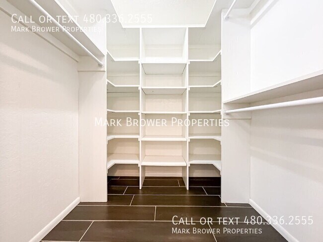 Building Photo - 103 E Palmcroft Dr Rental
