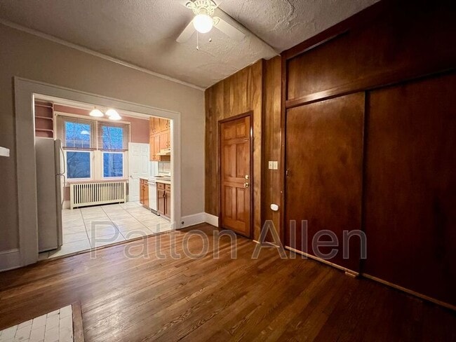 Photo - 130 Edwin Pl Unit Apt 1