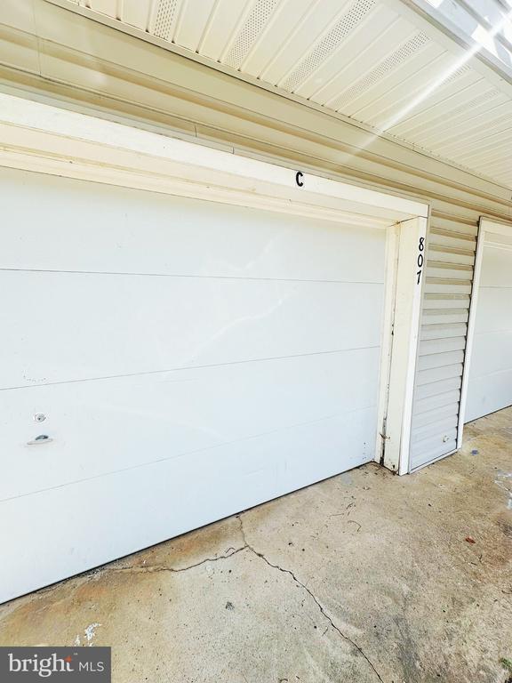 Building Photo - 807 Windstream Way Unit 807-C
