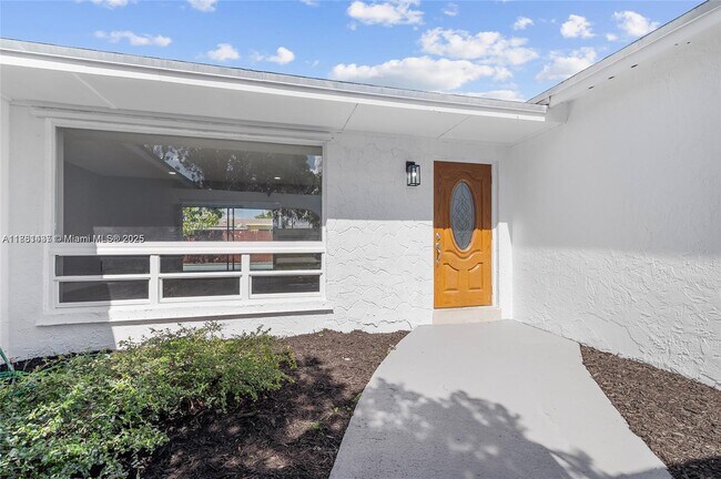 Building Photo - 7773 Coral Blvd Rental