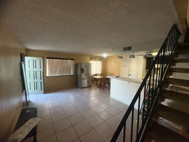 Photo - 3487 20th St