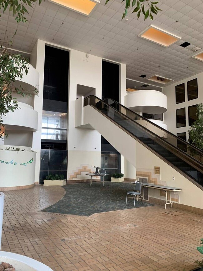 Photo - 2705-2715 Cherry Rd