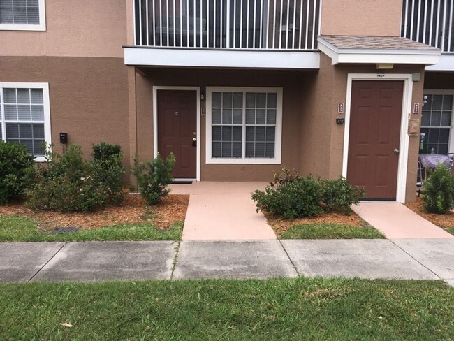Building Photo - Lake View! Rental