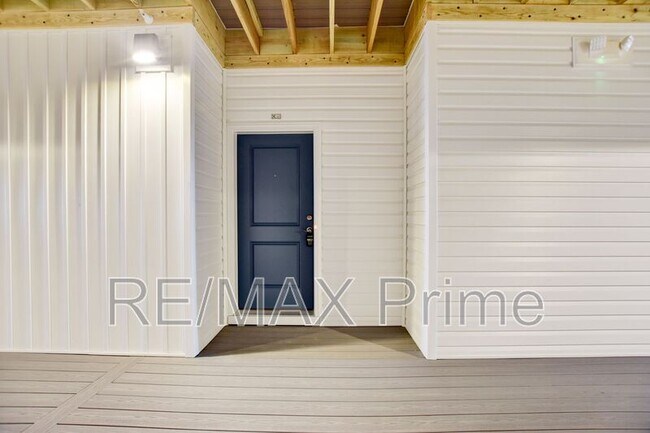 Photo - 1720 Vankar Dr Unit #205