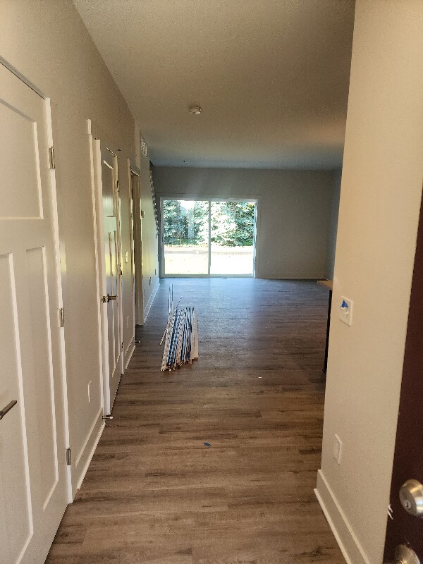 Photo - 1542 Simsbury St Unit 3