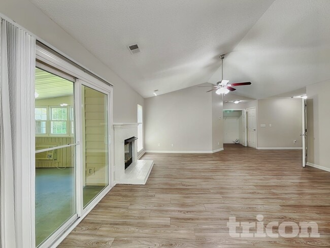 Photo - 8701 Brookstead Dr