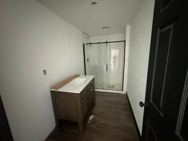 Photo - Newly remodeled 3 bedroom 2 bath across from Park!
