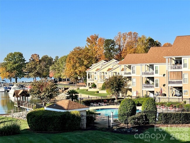 Photo - 1105 Torrence Cir