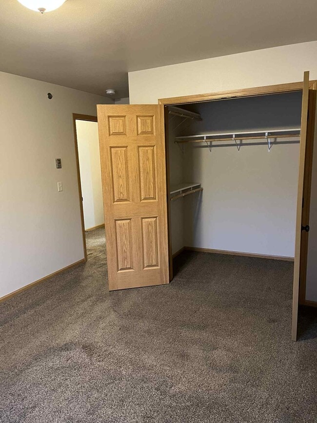 Photo - 1412 12th Ave SE