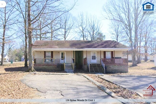 Building Photo - 139 Bybee Woods Dr