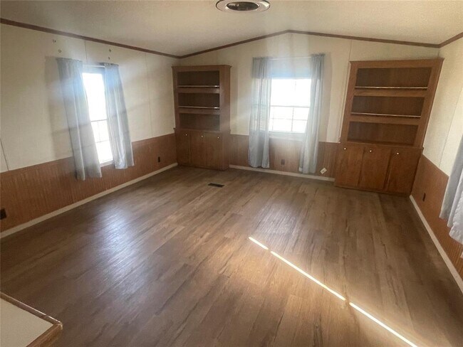 Photo - 10830 N 2248 Rd