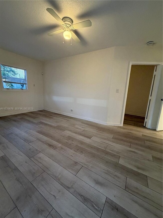 Photo - 3219 Windsor Ave Unit 3219 BACK