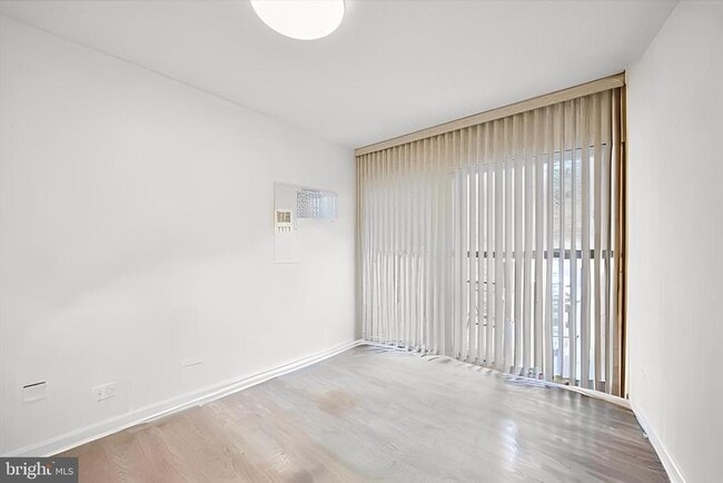 Photo - 1704 N Park Dr Unit A409
