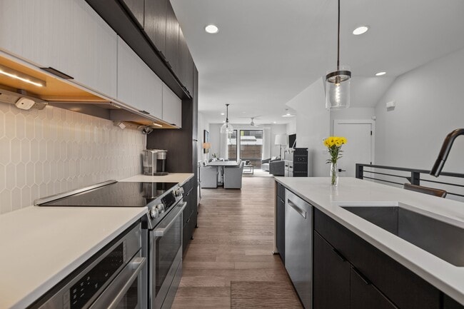 Photo - 1207 Minter Pl