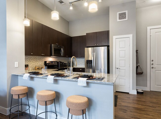 Photo - AMLI Frisco Crossing