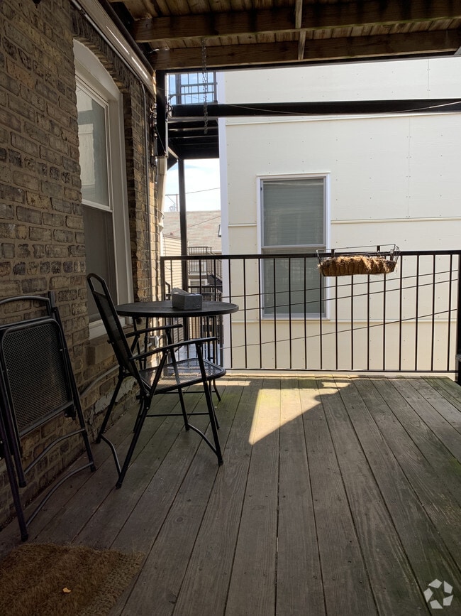 Building Photo - 2240 W Palmer St Unit CH2 Rental