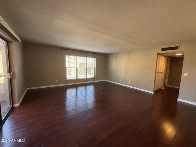 Photo - 5122 N 31st Way Unit 231