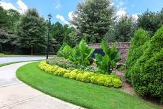 Photo - 1547 Paxton Dr SW