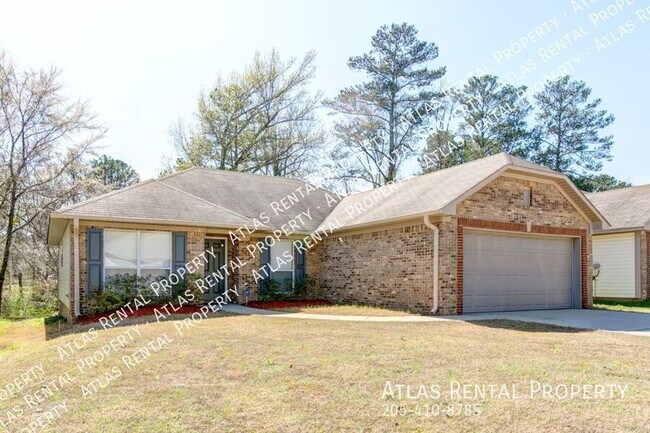 Photo - 2013 Hamilton Pl