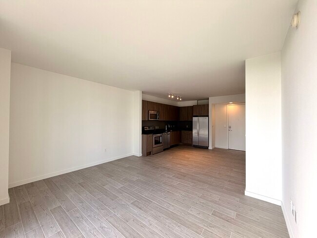Photo - 46 NW 35th St Unit A4