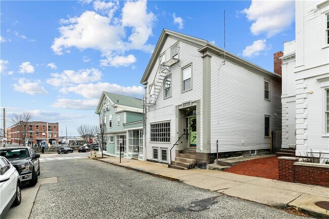 Photo - 8 Franklin St Condo Unit 3