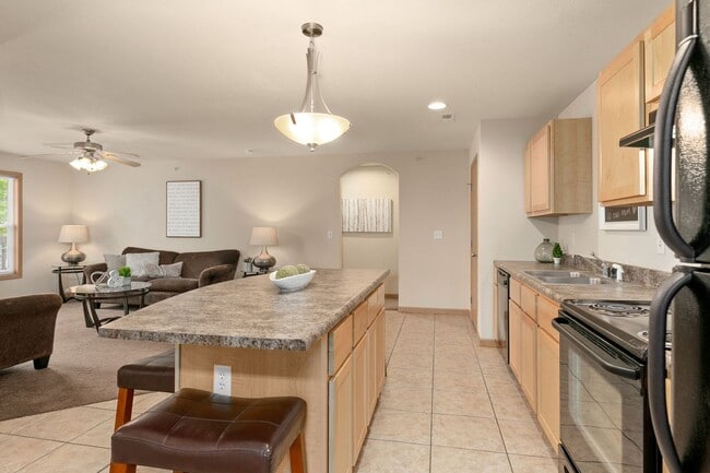 Photo - Melrose on 4th