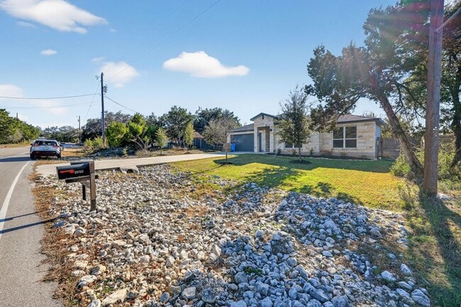 Photo - 20703 Ridgeview Rd