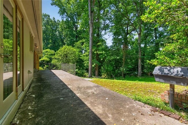Photo - 6858 Brandon Mill Rd NW