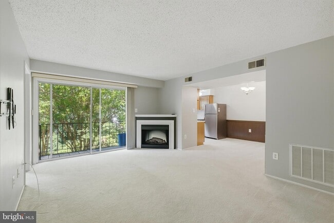 Photo - 7761 Inversham Dr Unit 251