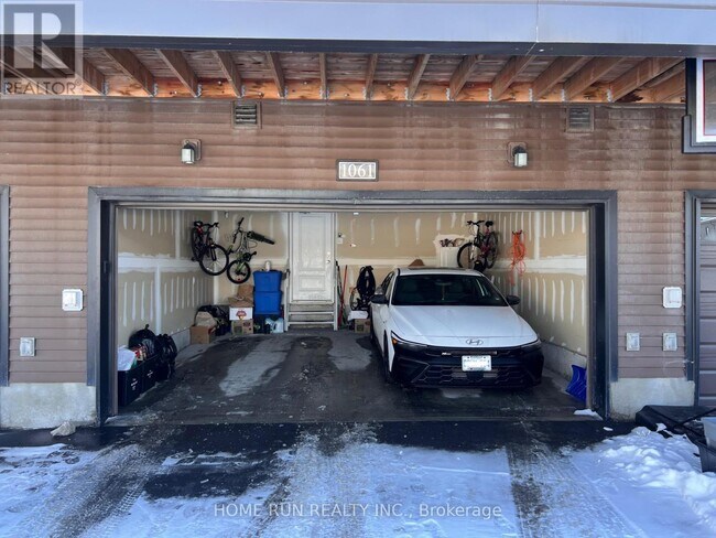 Photo - 1061 Speedvale Ct