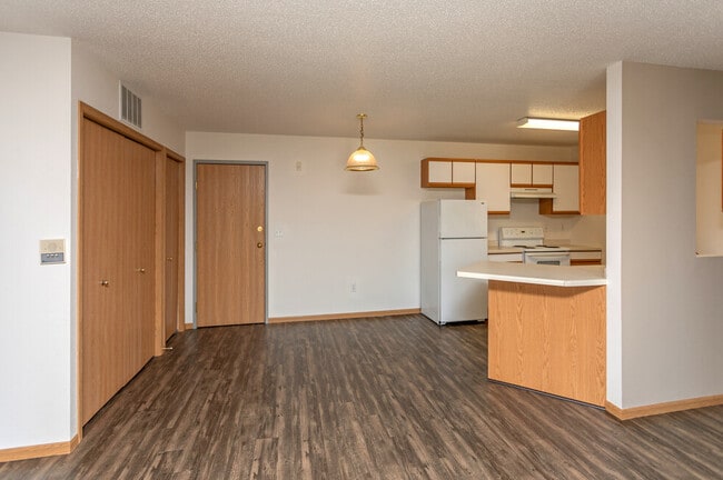 Demaio Apartments