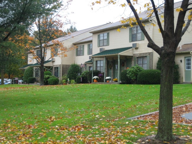 Photo - Summit Ridge Apartments