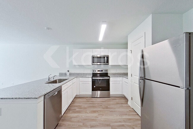 8845 102nd Ave