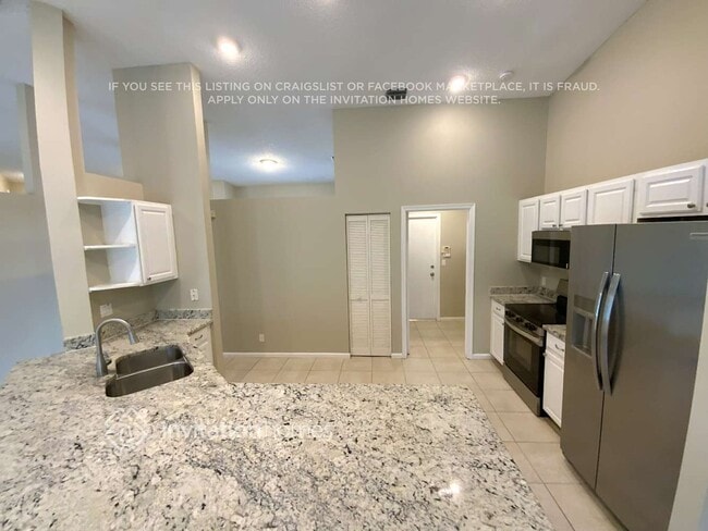 Photo - 102 Royal Ct