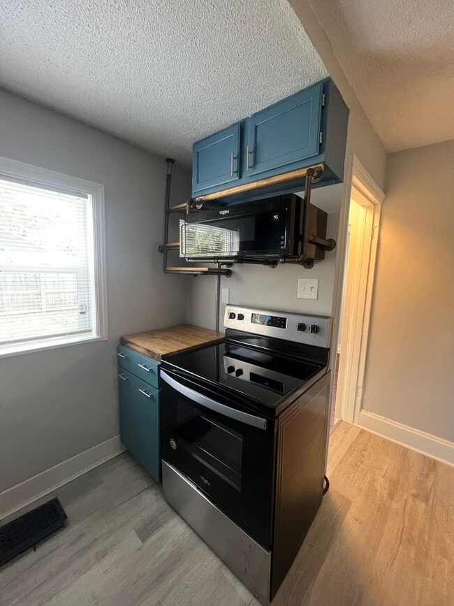 Photo - 278 Hosack St Unit 278 Hosack Street