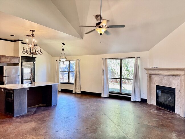 Photo - 4609 NW 161st St