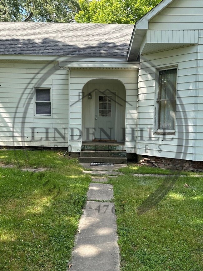 Photo - 1904 N 8th St Unit Apt 2