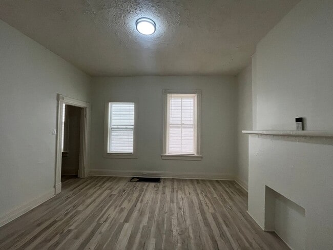 Photo - 4 bedroom 1 bath