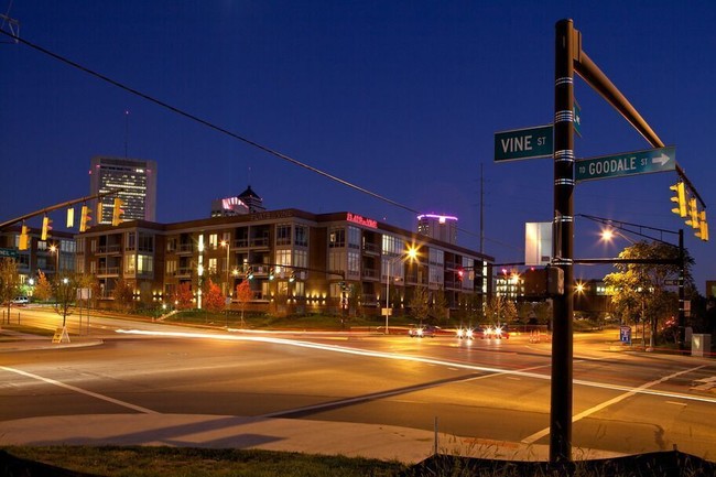 Flats on Vine