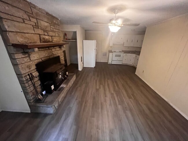 Photo - 160 Evening Shade Dr Unit 160 Evening Shade Lower