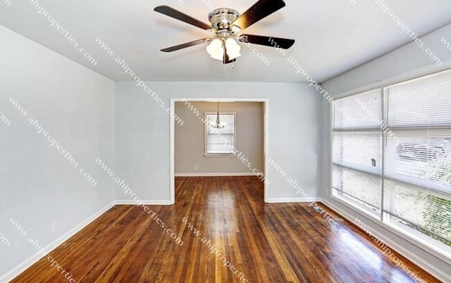 Photo - 505 Mastin Lk Rd NW